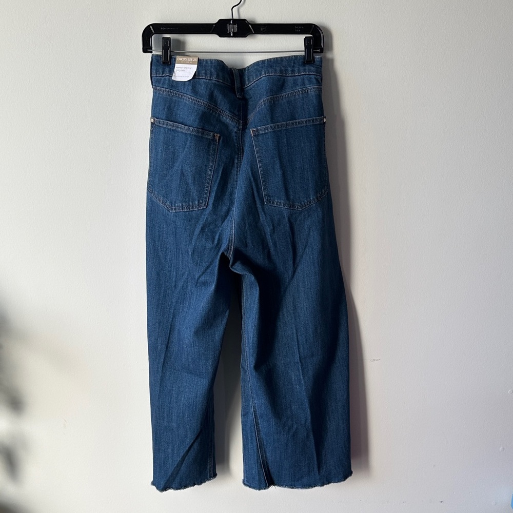 Chico's Perfect Stretch Wide Crop Jeans - Picture 5 of 6